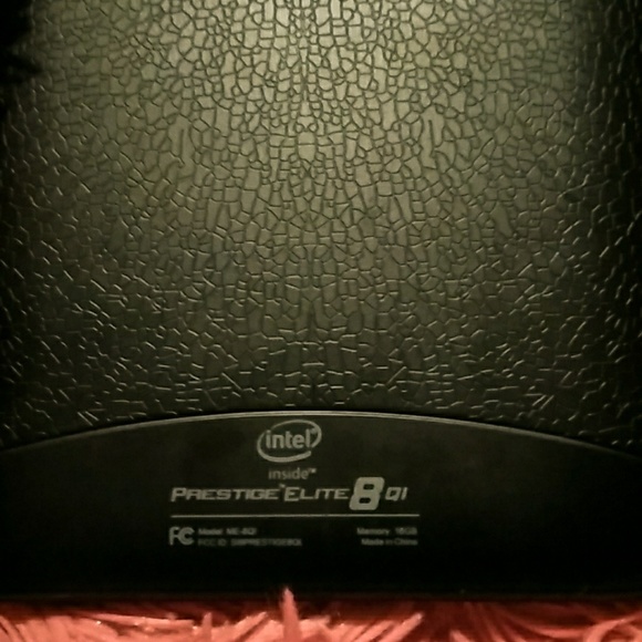 SOLD Android Tablet - Picture 4 of 5